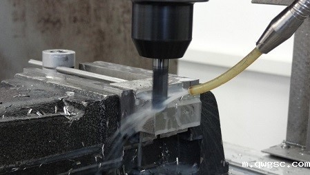 硬质合金钻头的特点及用途介绍