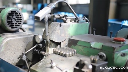 硬质合金磨加工时出现裂纹的原因和预防措施