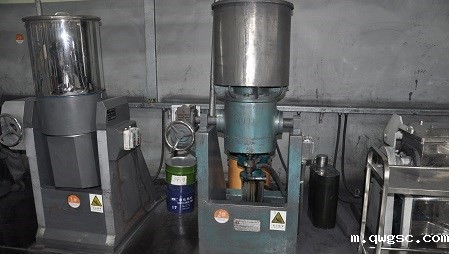 钨钢加工与传统研磨机比较有哪些优势?