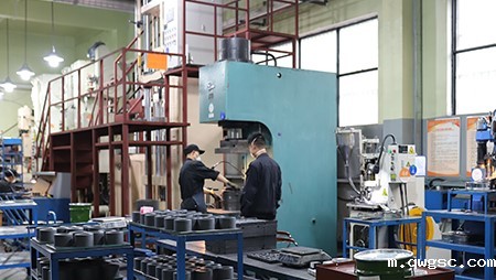 硬质合金压制常见问题及原因分析